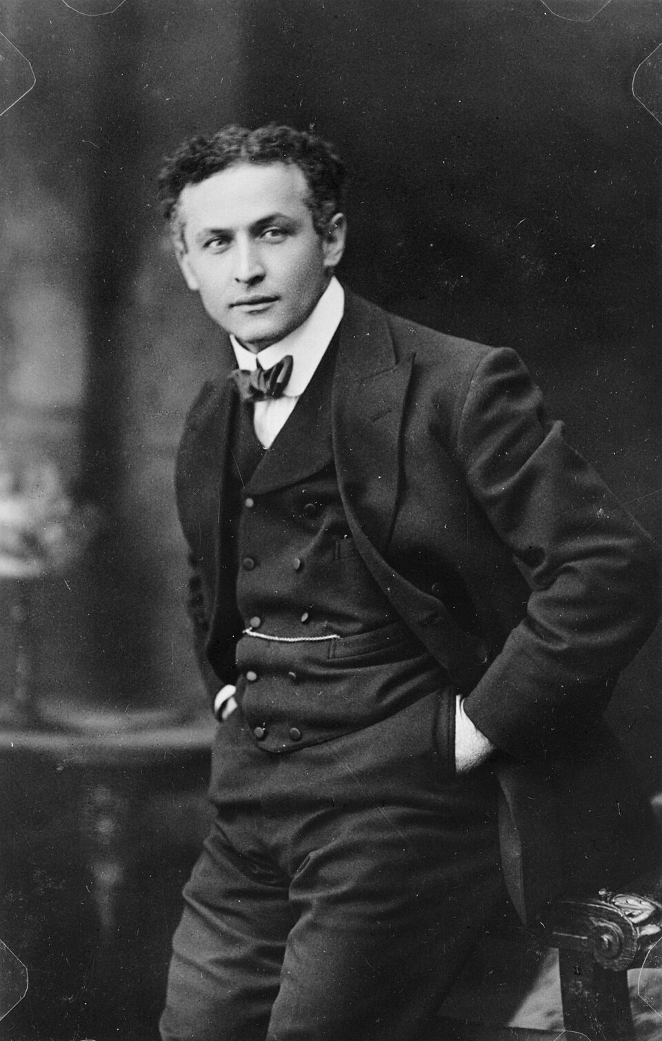 Harry Houdini portrait